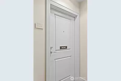 819 Virginia Street #1408, Seattle, WA 98101 - Photo 32