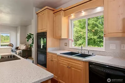 323 E Alderwood Road, Belfair, WA 98528 - Photo 16