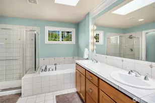 25417 NE 3rd Pl, Sammamish, WA 98074 - Photo 20