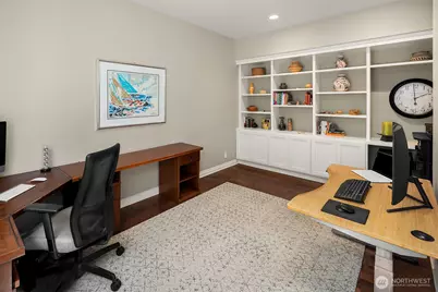 25417 NE 3rd Place, Sammamish, WA 98074 - Photo 16