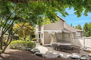 25417 NE 3rd Pl, Sammamish, WA 98074 - Photo 28