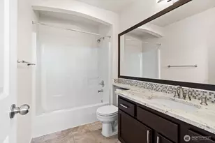 18704 109 Ln SE, Renton, WA 98055 - Photo 26