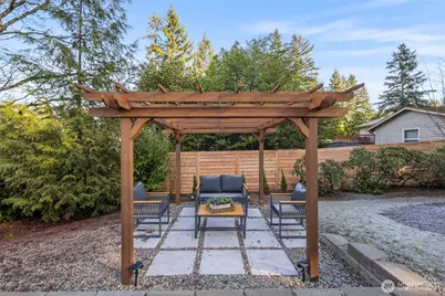 1424 150th Avenue SE, Bellevue, WA 98007 - Photo 32