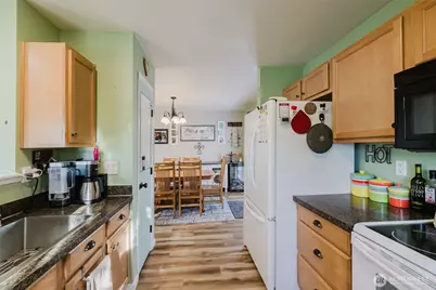 387 Max William Loop, Poulsbo, WA 98370 - Photo 10