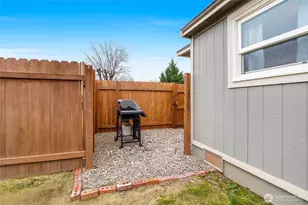 1255 E Larch St, Othello, WA 99344 - Photo 36