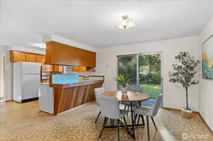 323 NW 202nd St, Shoreline, WA 98177 - Photo 8