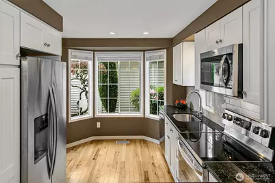 10259 NE 129th Lane, Kirkland, WA 98034 - Photo 8