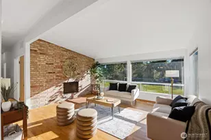 9004 NE 178th St, Bothell, WA 98011 - Photo 4