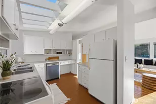 9004 NE 178th St, Bothell, WA 98011 - Photo 10