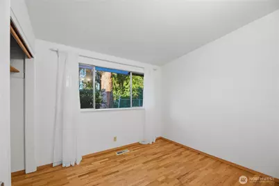 9004 NE 178th Street, Bothell, WA 98011 - Photo 20