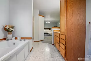 2415 Madrona Dr SE, Port Orchard, WA 98366 - Photo 26