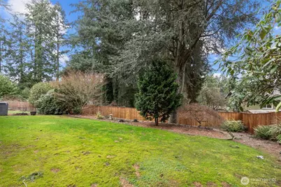 4901 66th Avenue W, University Place, WA 98467 - Photo 24