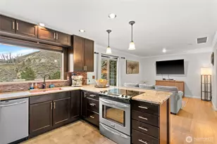 222 Austin Ave, Wenatchee, WA 98801 - Photo 14