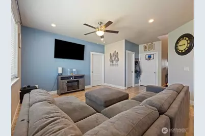 1105 E Olympia Street E, Othello, WA 99344 - Photo 4