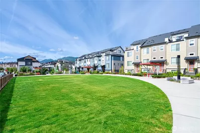 935 7th Avenue NE #17.3, Issaquah, WA 98029 - Photo 32