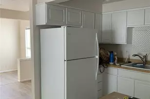 13820 SE Newport Way, Bellevue, WA 98006 - Photo 6