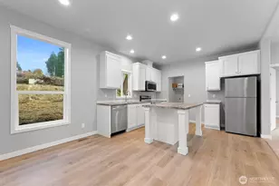 4772 Beach Ln, Ferndale, WA 98248 - Photo 12