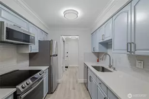 17203 NE 45th St, Redmond, WA 98052 - Photo 10