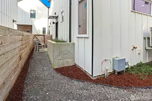 10344 Wallingford Ave N, Seattle, WA 98133 - Photo 28