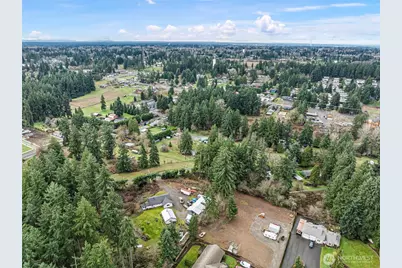 9431 Pipeline Road E, Puyallup, WA 98371 - Photo 32
