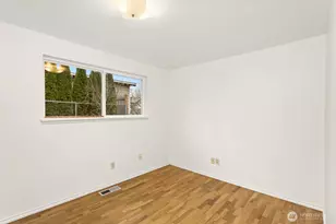 616 S 25th St, Renton, WA 98055 - Photo 22