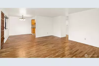 616 S 25th Street, Renton, WA 98055 - Photo 10