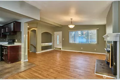 15946 SE 1st Street, Bellevue, WA 98008 - Photo 6