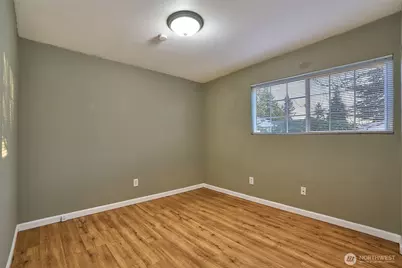 15946 SE 1st Street, Bellevue, WA 98008 - Photo 12