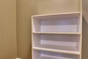 15946 SE 1st St, Bellevue, WA 98008 - Photo 16