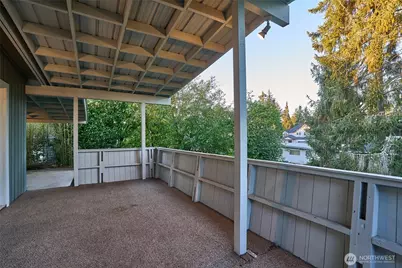 15946 SE 1st Street, Bellevue, WA 98008 - Photo 20