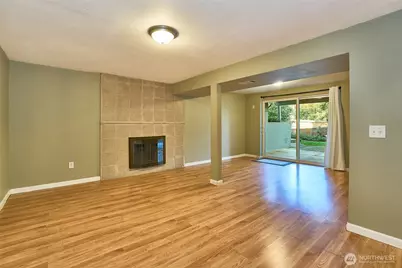 15946 SE 1st Street, Bellevue, WA 98008 - Photo 24