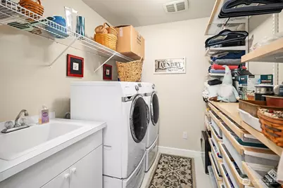 1402 Alki Avenue SW #402, Seattle, WA 98116 - Photo 32