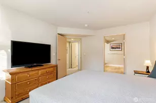 11130 SE 208th St, Kent, WA 98031 - Photo 12