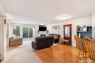 11130 SE 208th St, Kent, WA 98031 - Photo 4