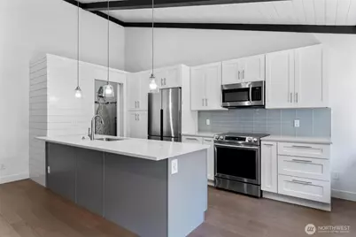 2020 Grant Avenue S #B201, Renton, WA 98055 - Photo 4