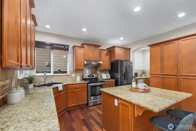 5111 NE 7th Place, Renton, WA 98059 - Photo 18