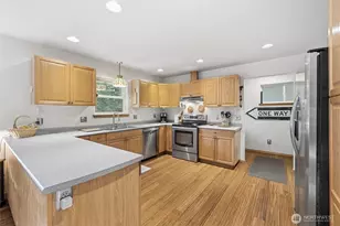 30 Lost Lake Ln, Bellingham, WA 98229 - Photo 4