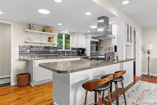 7704 45th St Ct W, University Place, WA 98466 - Photo 4