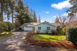 7704 45th St Ct W, University Place, WA 98466 - Photo 2