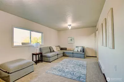 8739 F and S Grade Rd, Sedro Woolley, WA 98284 - Photo 4