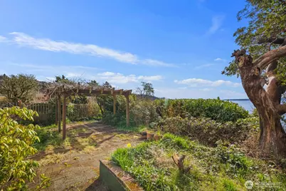 12249 Shorewood Drive SW, Burien, WA 98146 - Photo 32