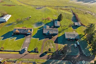 1655 Wheaton St, Raymond, WA 98577 - Photo 2