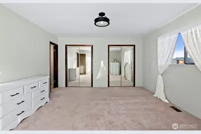 1655 Wheaton Street, Raymond, WA 98577 - Photo 18