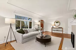 2568 28th Ave W, Seattle, WA 98199 - Photo 4