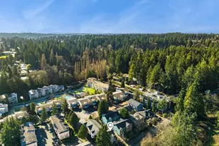 1227 NE 135th St, Seattle, WA 98125 - Photo 24