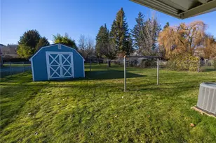 1018 13th St SW, Puyallup, WA 98371 - Photo 20