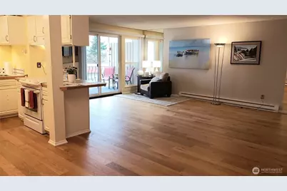 1014 11th Street #103, Bellingham, WA 98225 - Photo 8