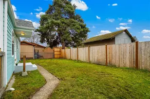 922 5th St NW, Puyallup, WA 98371 - Photo 24