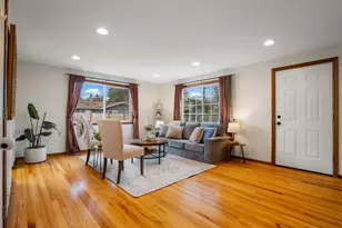 922 5th St NW, Puyallup, WA 98371 - Photo 6