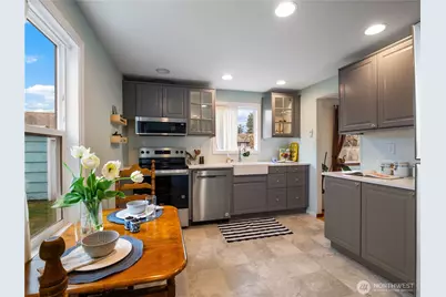 922 5th Street NW, Puyallup, WA 98371 - Photo 10